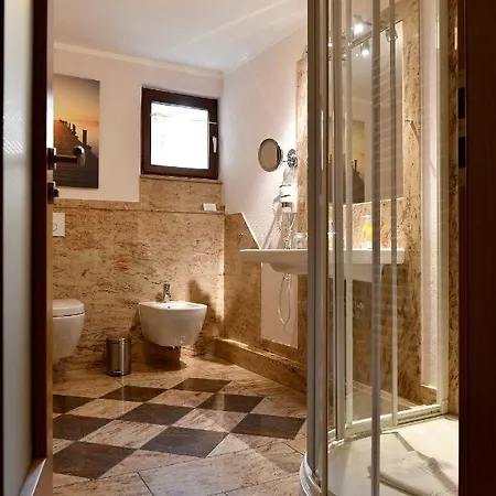 Hotel Schwarzes Ross 3*