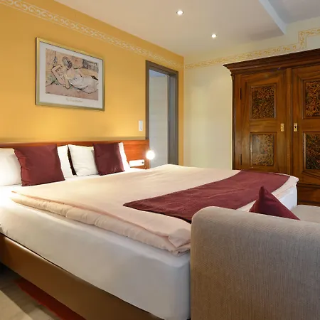 Hotel Schwarzes Ross 3*